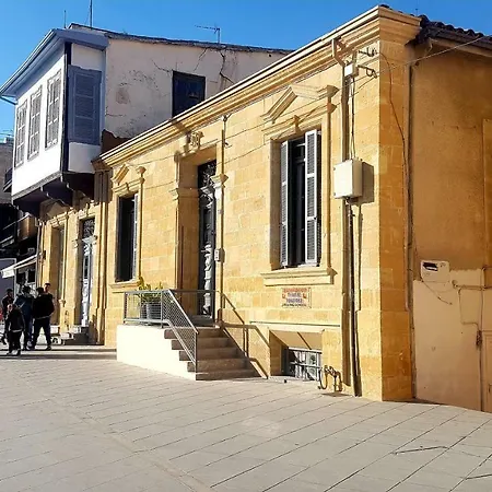 Square Lägenhet Nicosia