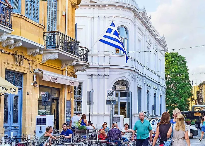 Square * ニコシア